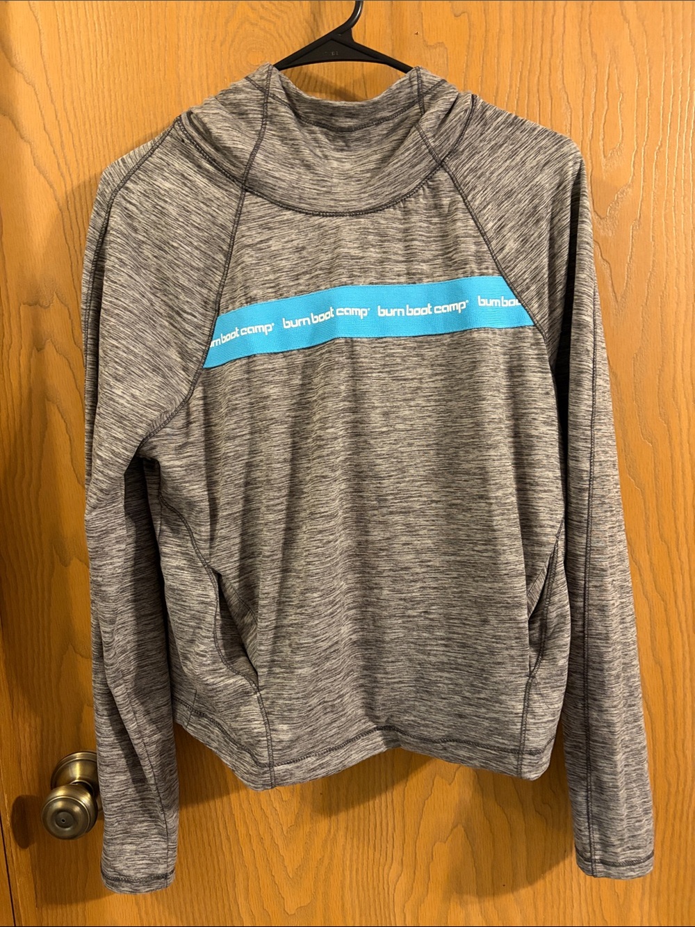 Burn Boot Camp Heather Gray‎ Performance Pullover Hoodie Medium